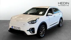 Vit (white) Begagnad 2022 Kia e-Niro Advance SUV | 269 900 kr (Marknadspris)