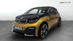 Grå (grey) Begagnad 2022 BMW i3 Halvkombi | 239 900 kr (Marknadspris)