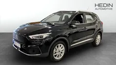 Svart (black) Begagnad 2023 MG ZS Comfort Sedan | 309 900 kr (Marknadspris)