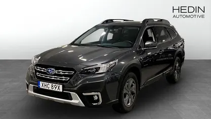 Grå (grey) Begagnad 2022 Subaru Outback SUV | 329 900 kr (Bra pris)