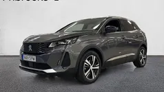 Grå Begagnad 2024 Peugeot 3008 GT SUV | 269 800 kr (Marknadspris)