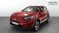 Röd (red) Begagnad 2021 MG ZS Luxury Sedan | 244 900 kr (Bra pris)