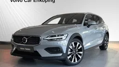 Grå Begagnad 2024 Volvo V60 CC Plus Kombi | 454 900 kr (Bra pris)