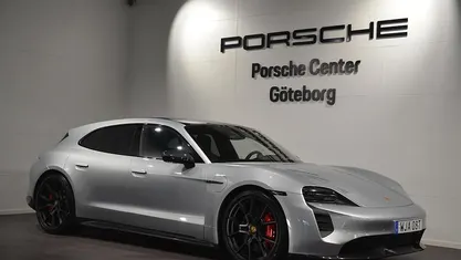Begagnad Porsche Taycan Sport Turismo 439 kW (598 HK) 2022 Kombi