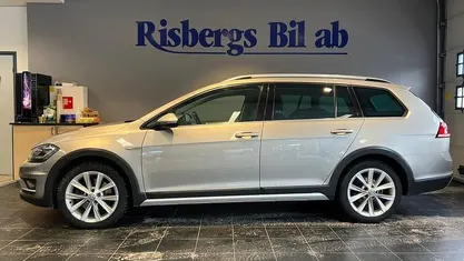 Begagnad VW Golf Alltrack 184 HK (135 kW) 2017 Kombi