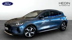 Blå (blue) Begagnad 2023 Ford Focus Active Halvkombi | 219 900 kr (Marknadspris)