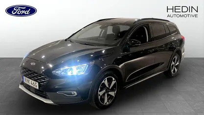 Begagnad 2022 Ford Focus Active Kombi | 209 900 kr (Marknadspris)