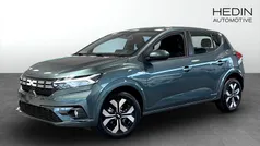 Grön (green) Ny 2025 Dacia Sandero Expression Halvkombi | 226 200 kr (Marknadspris)