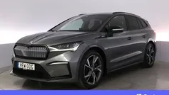 Grå Begagnad 2022 Skoda Enyaq iV SportLine SUV | 435 900 kr (Marknadspris)