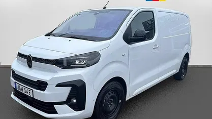 Vit Begagnad 2024 Citroën Jumpy Minibuss | 386 900 kr (Marknadspris)