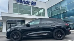 Svart Begagnad 2022 Audi e-tron Proline SUV | 434 500 kr (Marknadspris)
