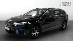 Svart (black) Begagnad 2022 MG MG5 EV Long Range Kombi | 224 900 kr