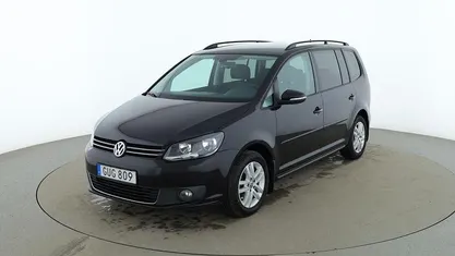Svart Begagnad 2015 VW Touran Minibuss | 119 000 kr (Marknadspris)