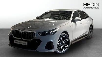 Begagnad BMW i5 M Sport 289 kW (394 HK) 2024 Grå Sedan