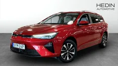 Röd (red) Begagnad 2022 MG MG5 EV Comfort Kombi | 194 900 kr (Marknadspris)