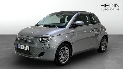 Begagnad 2022 Fiat 500e Icon Halvkombi | 199 900 kr (Marknadspris)