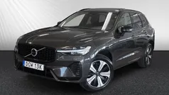 Grå Begagnad 2023 Volvo XC60 Plus SUV | 429 800 kr (Marknadspris)