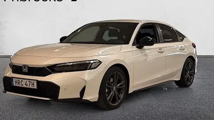 Begagnad Honda Civic Hybrid 184 HK (135 kW) 2025 Vit Halvkombi