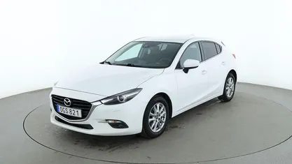 Vit Begagnad 2016 Mazda 3 Vision | 111 000 kr (Marknadspris)