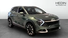 Grön (green) Ny 2025 Kia Sportage Advance SUV | 469 475 kr (Marknadspris)