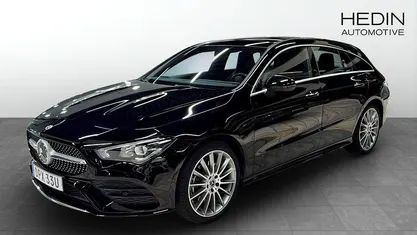 Begagnad 2023 Mercedes CLA250e Shooting Brake AMG Kombi | 359 900 kr (Marknadspris)