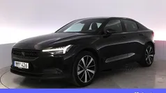 Svart Begagnad 2021 Polestar 2 Plus Sedan | 319 900 kr (Marknadspris)