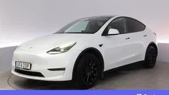 Vit Begagnad 2024 Tesla Model Y Long Range AWD SUV | 495 900 kr (Marknadspris)