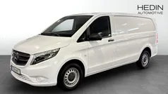 Vit Begagnad 2020 Mercedes Vito Minibuss | 244 900 kr (Marknadspris)