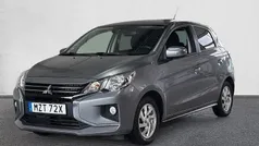 Gråmetallic Begagnad 2022 Mitsubishi Space Star Halvkombi | 139 900 kr (Marknadspris)