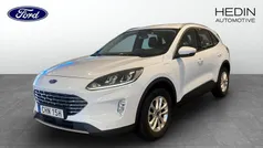 Vit (white) Begagnad 2022 Ford Kuga Titanium SUV | 244 900 kr (Marknadspris)