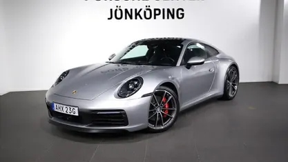 Begagnad Porsche 911 Carrera 4S 451 HK (331 kW) 2021 Silver (grey) Sportkupé