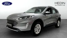 Grå (grey) Begagnad 2022 Ford Kuga Titanium SUV | 269 900 kr (Marknadspris)