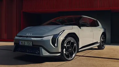Ny 2026 Kia EV4 Halvkombi | 459 126 kr (Superpris)