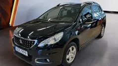 Svart Begagnad 2016 Peugeot 2008 SUV | 99 900 kr (Marknadspris)