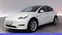 Vit Begagnad 2024 Tesla Model Y Standard Range SUV | 417 900 kr (Marknadspris)