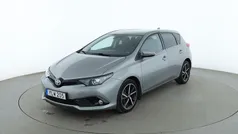 Grå Begagnad 2018 Toyota Auris Hybrid Touch Sedan | 200 000 kr (Marknadspris)