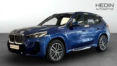 Blå (blue) Begagnad 2024 BMW X1 M Sport SUV | 528 700 kr (Marknadspris)