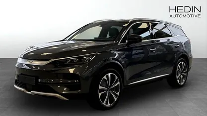 Grå (grey) Begagnad 2024 BYD Tang SUV | 649 900 kr (Marknadspris)
