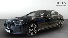 Begagnad 2024 BMW i7 M Sport Sedan | 899 900 kr