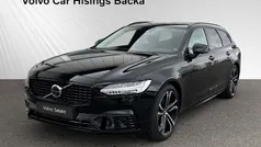 Svart Begagnad 2023 Volvo V90 Ultimate Kombi | 549 900 kr (Marknadspris)