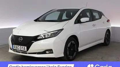 Begagnad Nissan Leaf Acenta 110 kW (150 HK) 2022 Vit Halvkombi