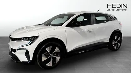 Vit Begagnad 2022 Renault Megane E-Tech Equilibre Halvkombi | 218 900 kr