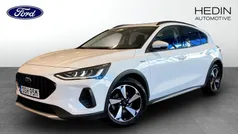 Vit (white) Begagnad 2022 Ford Focus Active Halvkombi | 199 900 kr (Superpris)