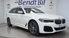 Vit Begagnad 2020 BMW 530e M Sport Kombi | 369 500 kr (Lite dyr)