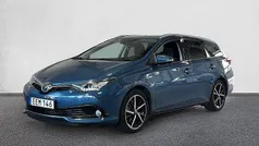 Blå Begagnad 2016 Toyota Auris Touring Sports Kombi | 173 000 kr (Marknadspris)