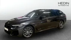 Grå (grey) Begagnad 2021 BMW 530e M Sport Kombi | 428 700 kr (Marknadspris)