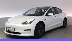 Vit Begagnad 2022 Tesla Model 3 Long Range AWD Sedan | 359 900 kr (Marknadspris)