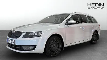 Silver Begagnad 2016 Skoda Octavia Kombi | 119 900 kr (Bra pris)