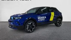 Blå (kolibri blue) Ny 2025 Opel Mokka SUV | 371 700 kr (Marknadspris)
