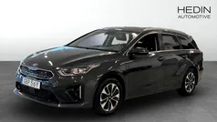 Grå (black) Begagnad 2021 Kia Ceed Kombi | 219 900 kr (Marknadspris)